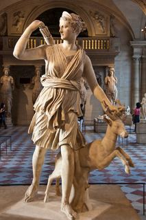 Cover of Artemis